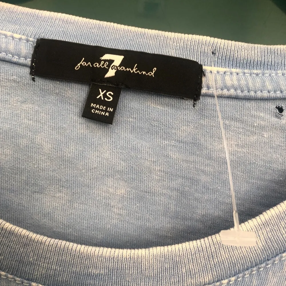 NWT 7 FOR ALL MANKIND DISTRESSED OVERSIZED TEE - Image 5