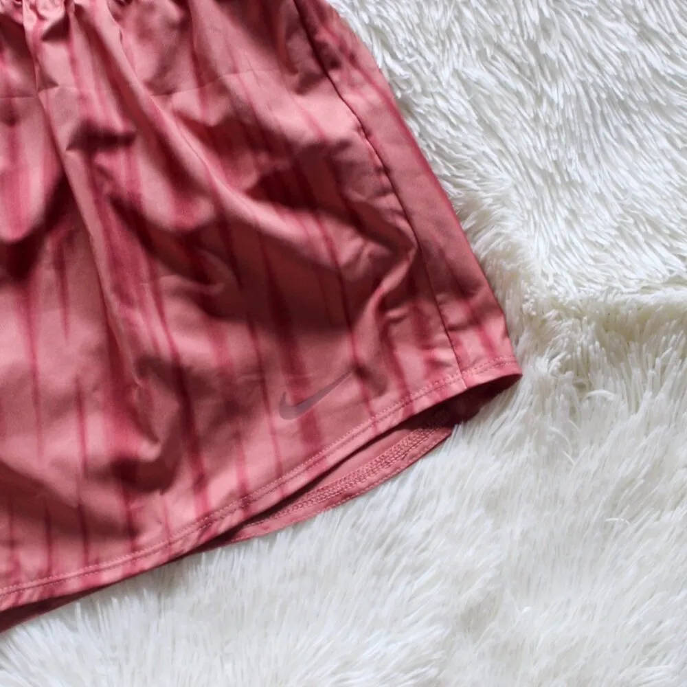 Nike One Shorts - Image 6