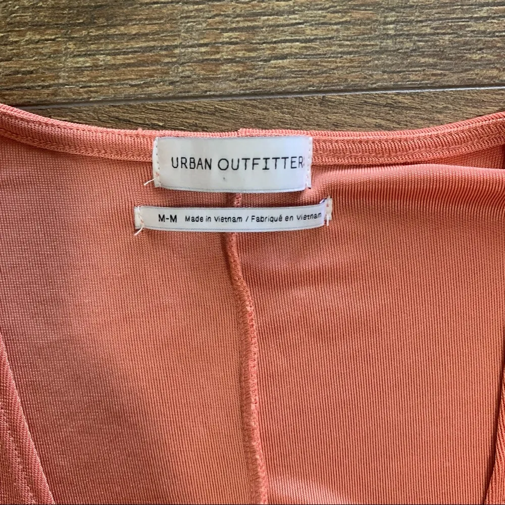 Urban Outfitters front tie blouse size medium - Image 3