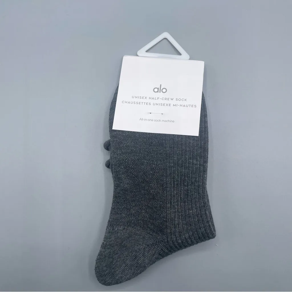 ALO Yoga Trio Socks - White, Black, and Gray - Image 9