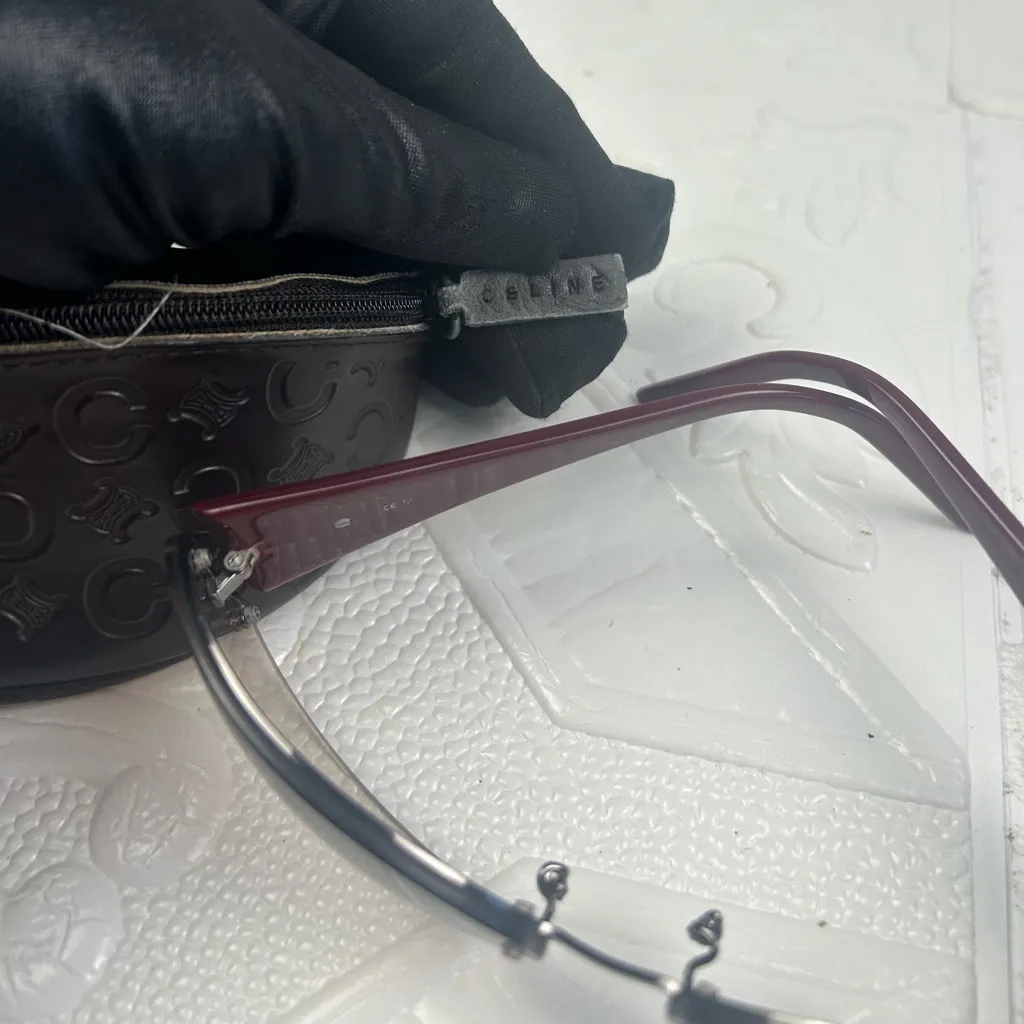 Celine Women’s Sunglasses with Embossed Logo Case Rimless Brown Gradient Lenses - Image 5