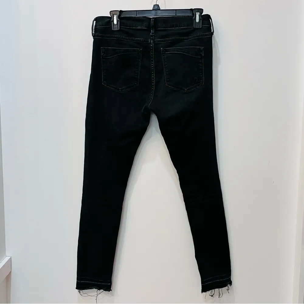 Express distressed super soft ankle legging black jeans size 8 R - Image 5