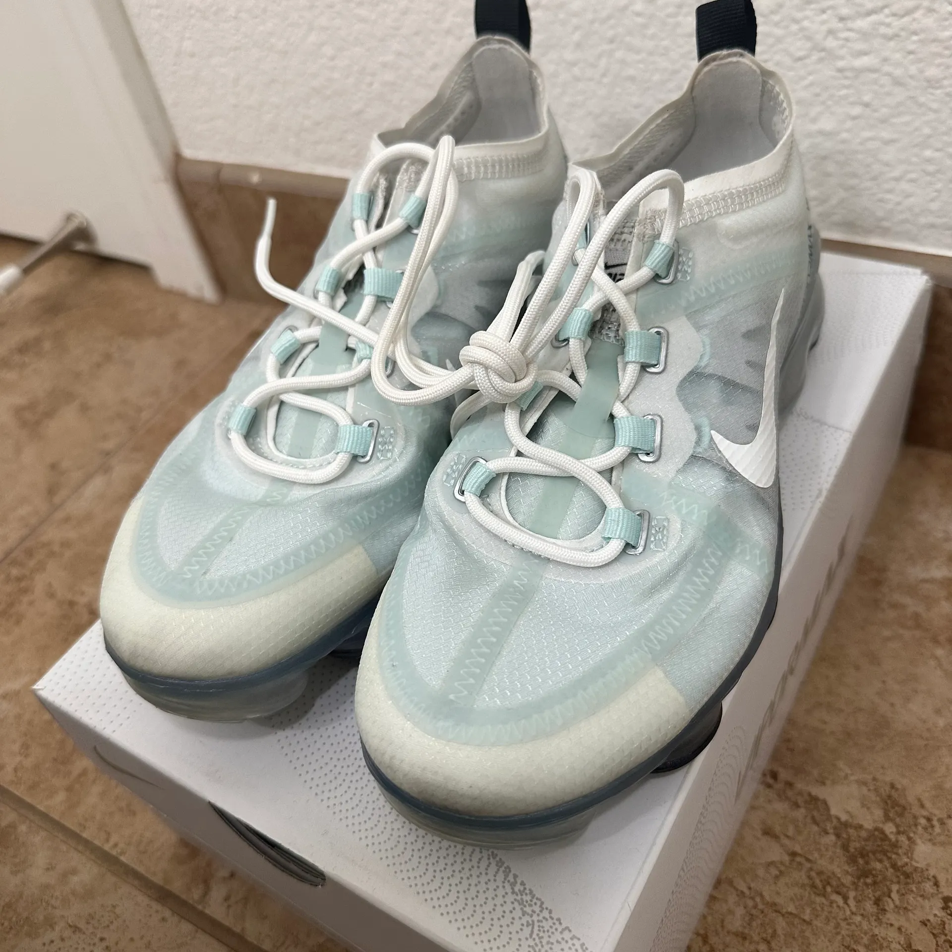 Women’s  White Vapormax - Image 5