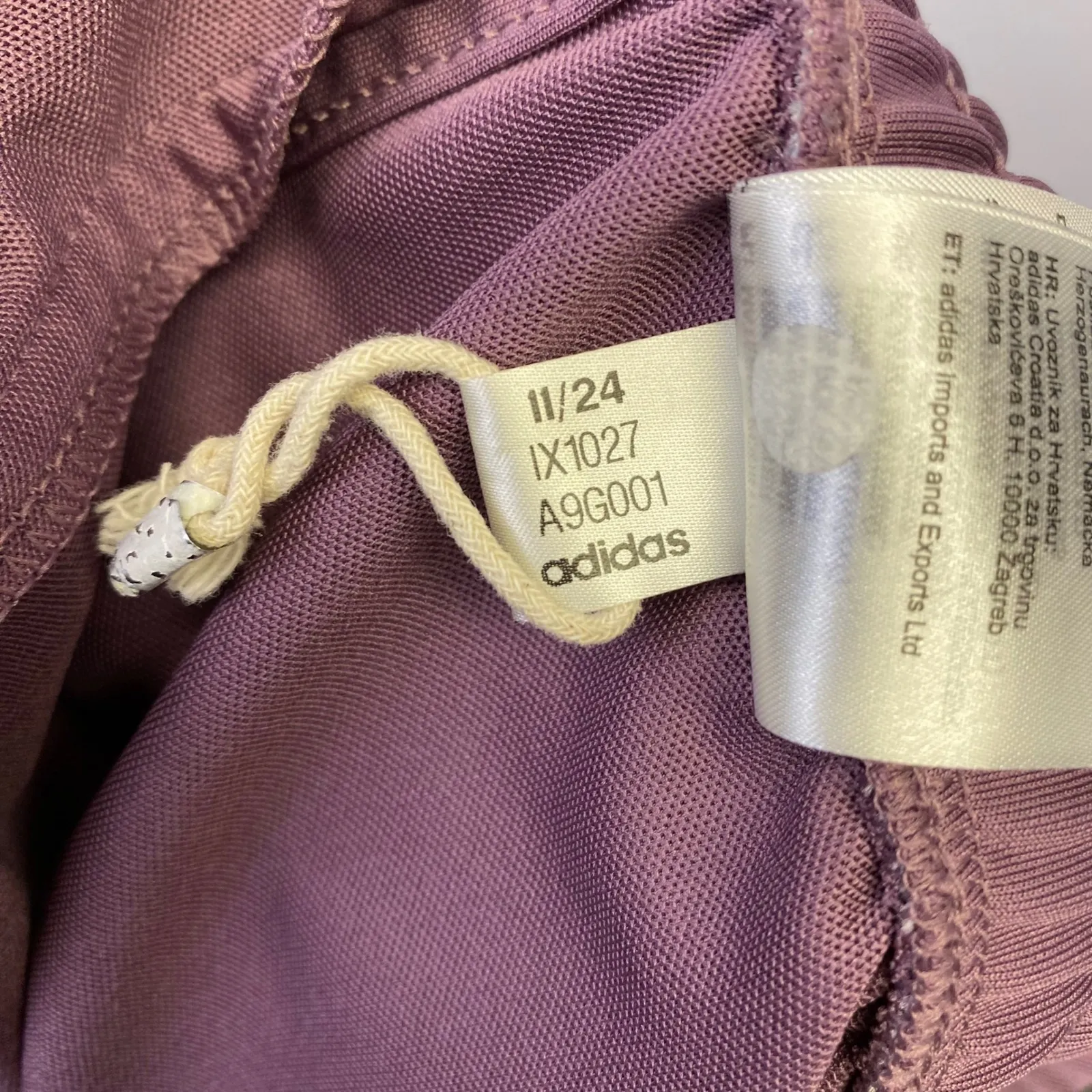 Adidas Athletic Shorts XL Mauve Sporty Minimalist Gym Lounge Athleisure - Image 5