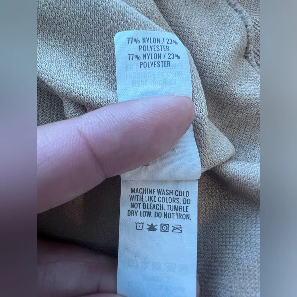 Offline by Aerie Seamless Logo Neutral Muscle Tank Top Size XL - Image 8