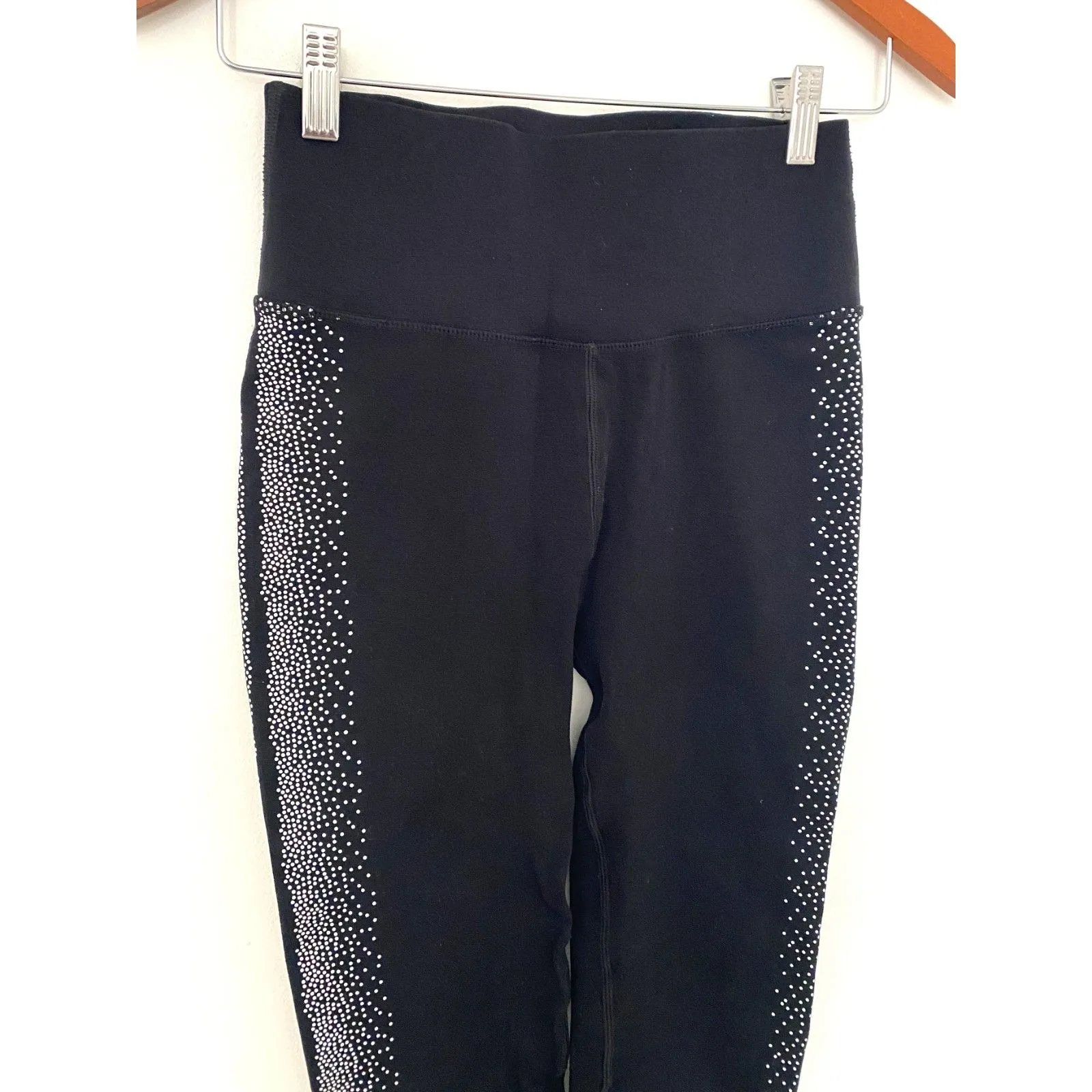 Fabletics SculptKnit Reflective High Waist Stretchy Moisture Wicking Leggings L - Image 4