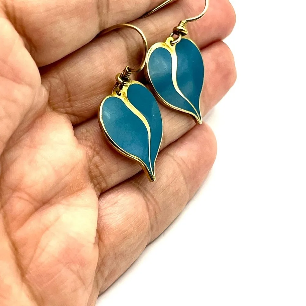 Laurel Burch Blue and Gold Heart Earrings Gold Plated Fish Hook Earrings - Image 5