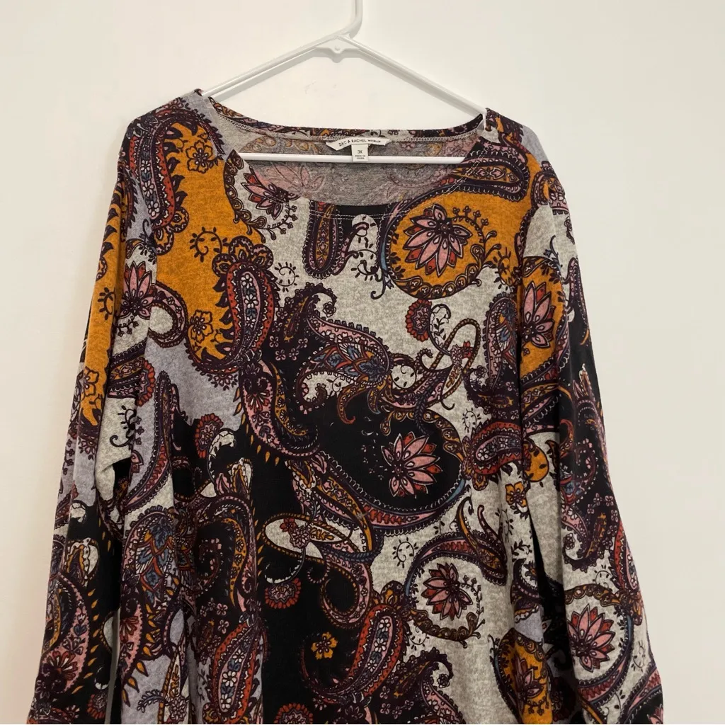 NEW NWT ZAC RACHEL Plus Size Gray Black Purple Paisley 3/4 Sleeve Boho Tunic Top - Image 2