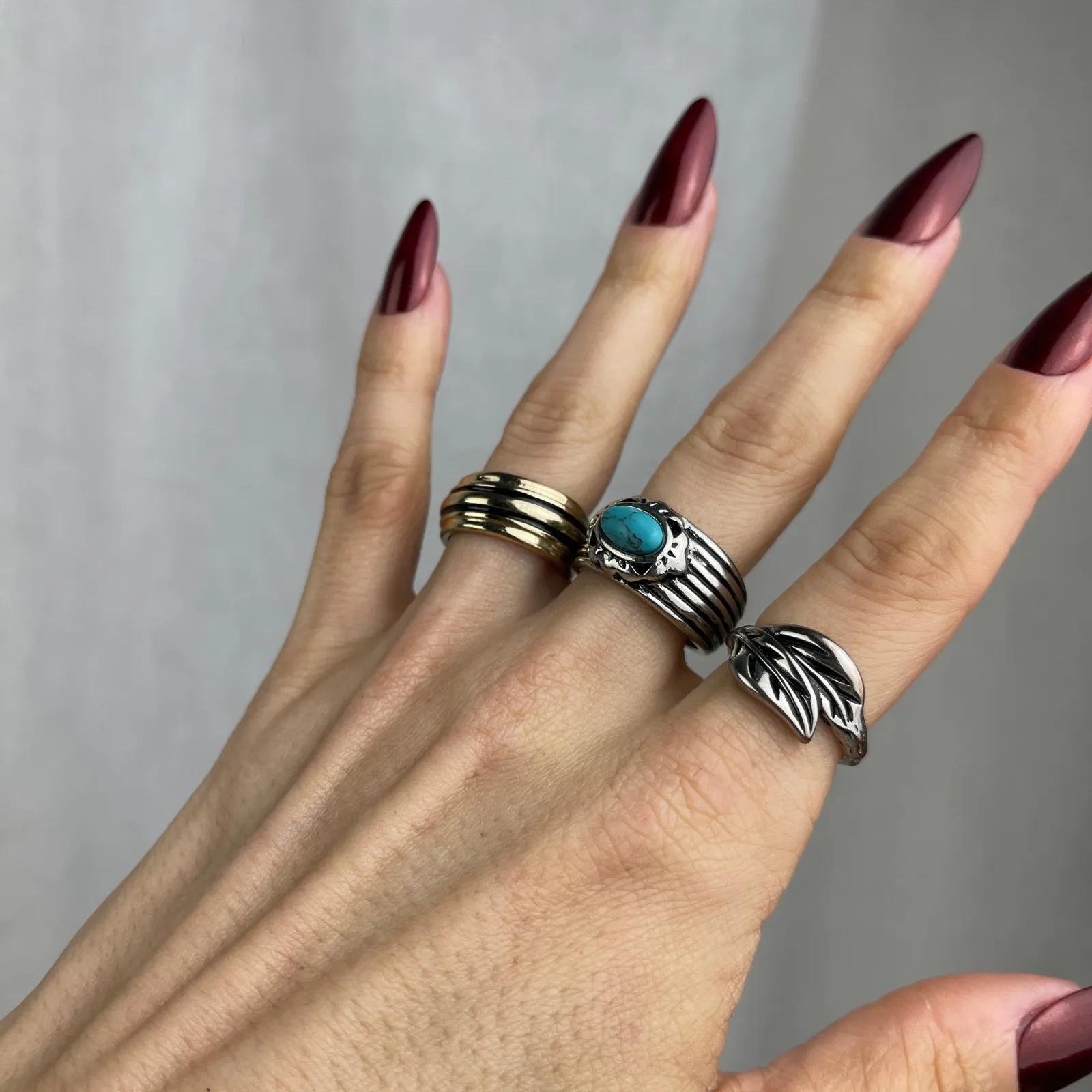 3 Boho Rings Set Silver Leaves Gold Black Stripes Turquoise Howlite 5.5, 6, 6.5 - Image 2
