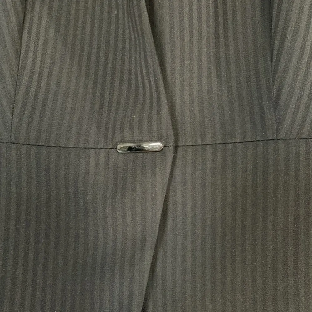 Liz Claiborne Regular Fit Black Striped Jacket Size 6P EUC #3323 - Image 3