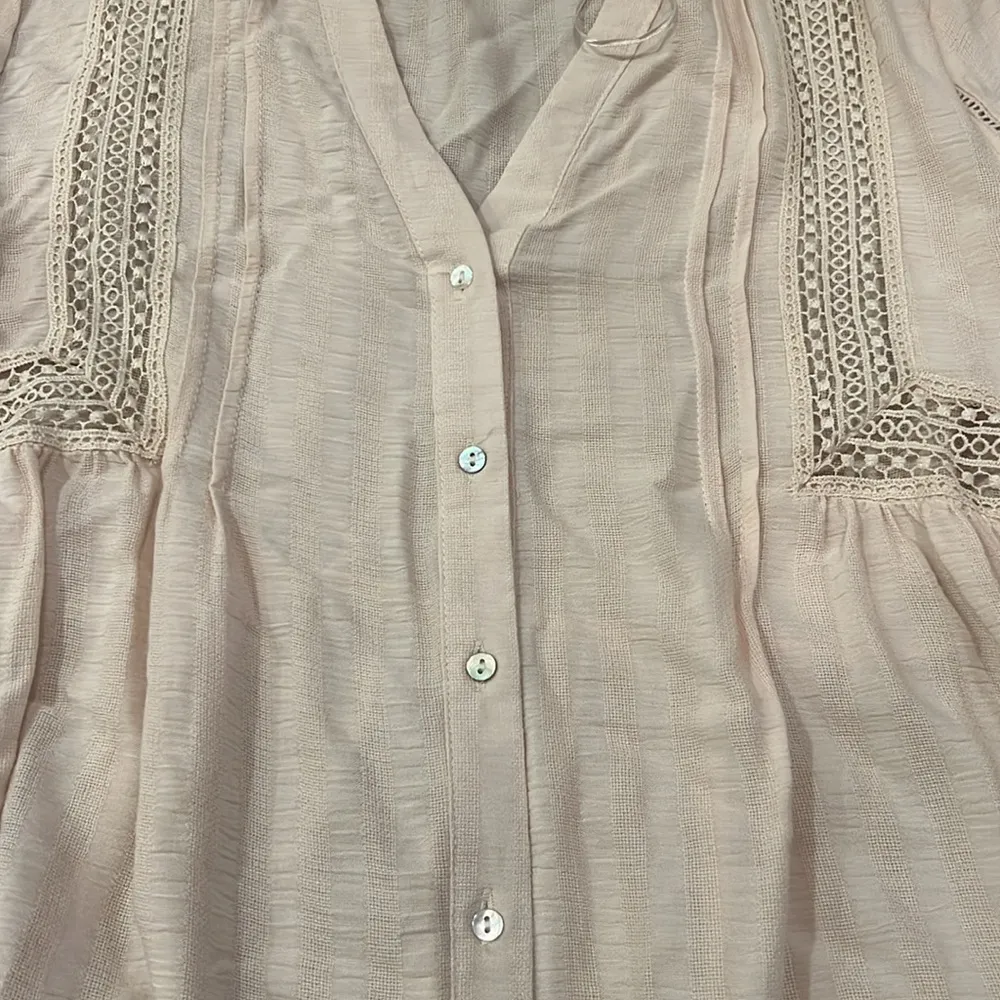 🌼Love tree flowy cream colored long sleeve - Image 11