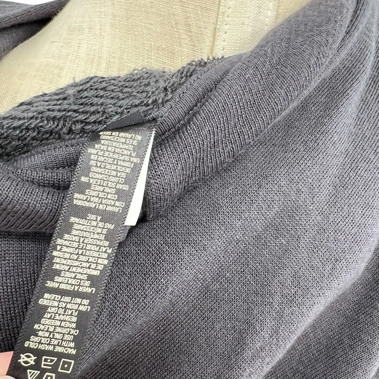 Skims French Terry Classic Hoodie Sweatshirt Ash‎ Gray Size Medium - Image 9