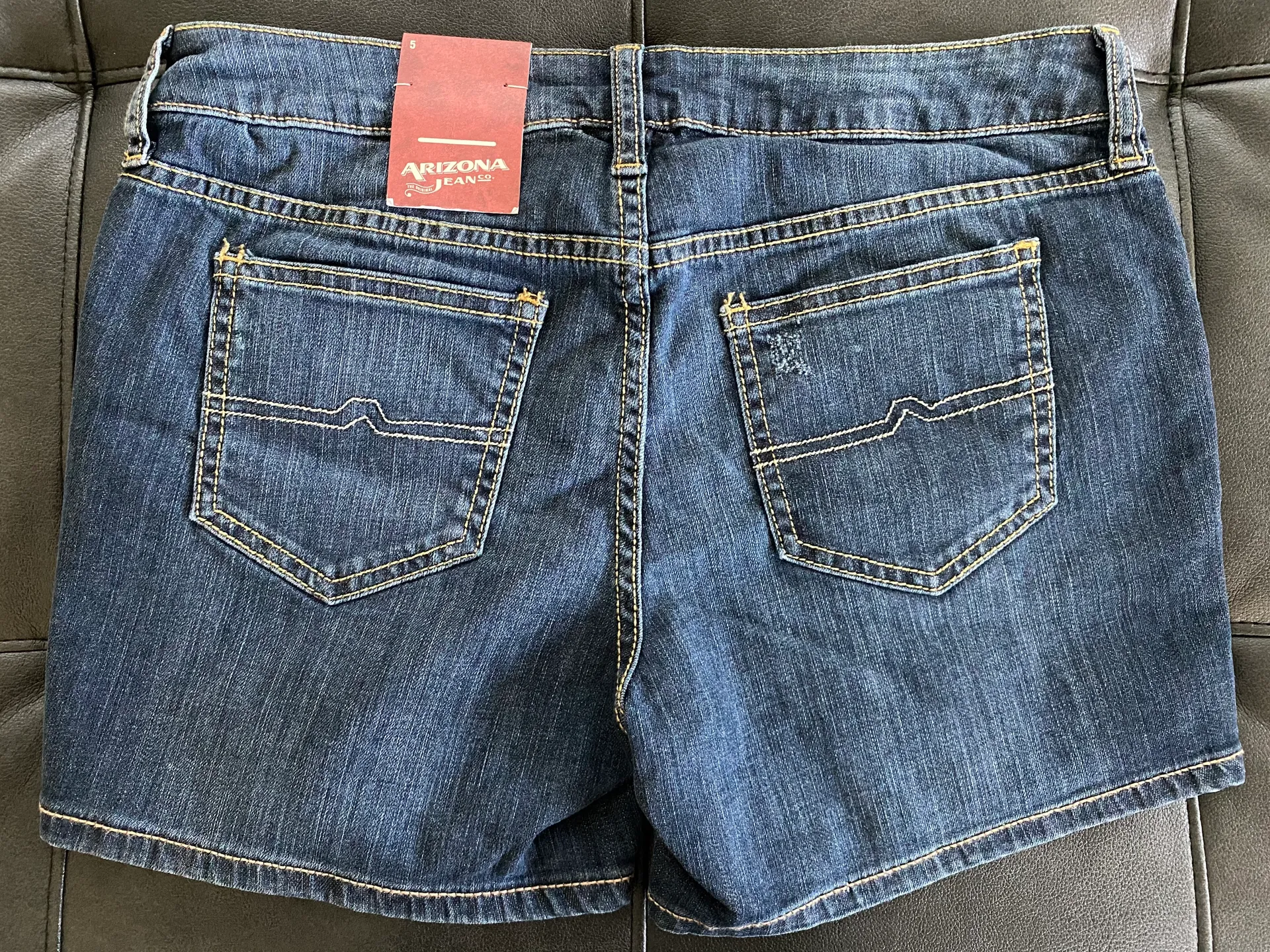 NWT  Shorts - Image 4