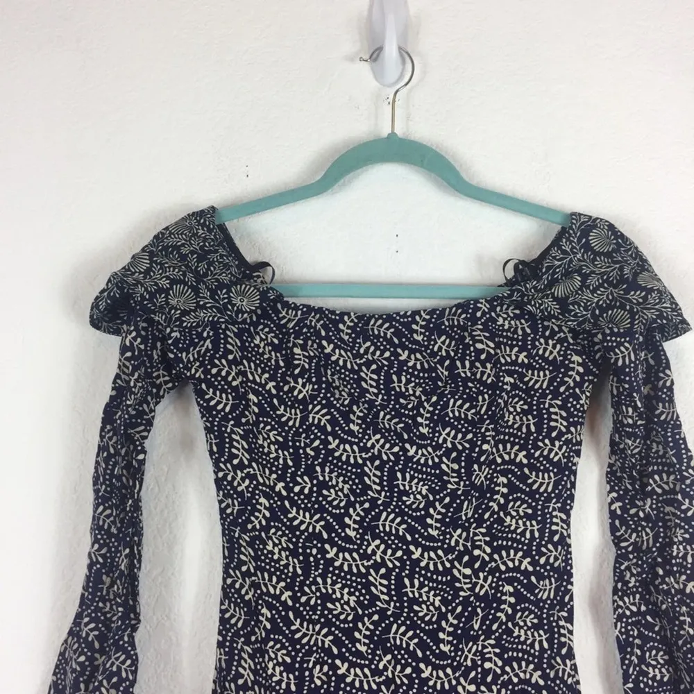 Stone Cold Fox Elsa Floral Off The Shoulder Mini Dress Navy Fern Size 0 - Image 4