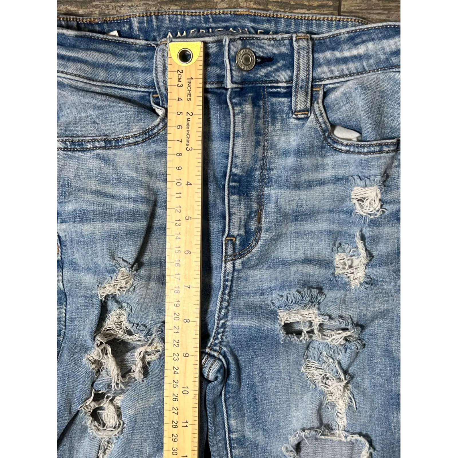 American Eagle Distressed Ripped Thrashed Mid Rise Jeans Size 0 SHORT Stretch - Image 7