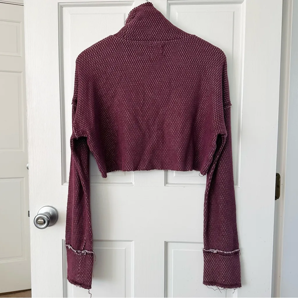 Out From Under Camino Long Sleeve Cropped Turtleneck Top Burgundy Size S - Image 5