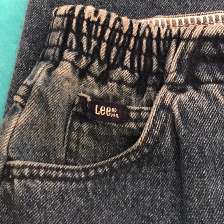 Lee Jeans - Image 2