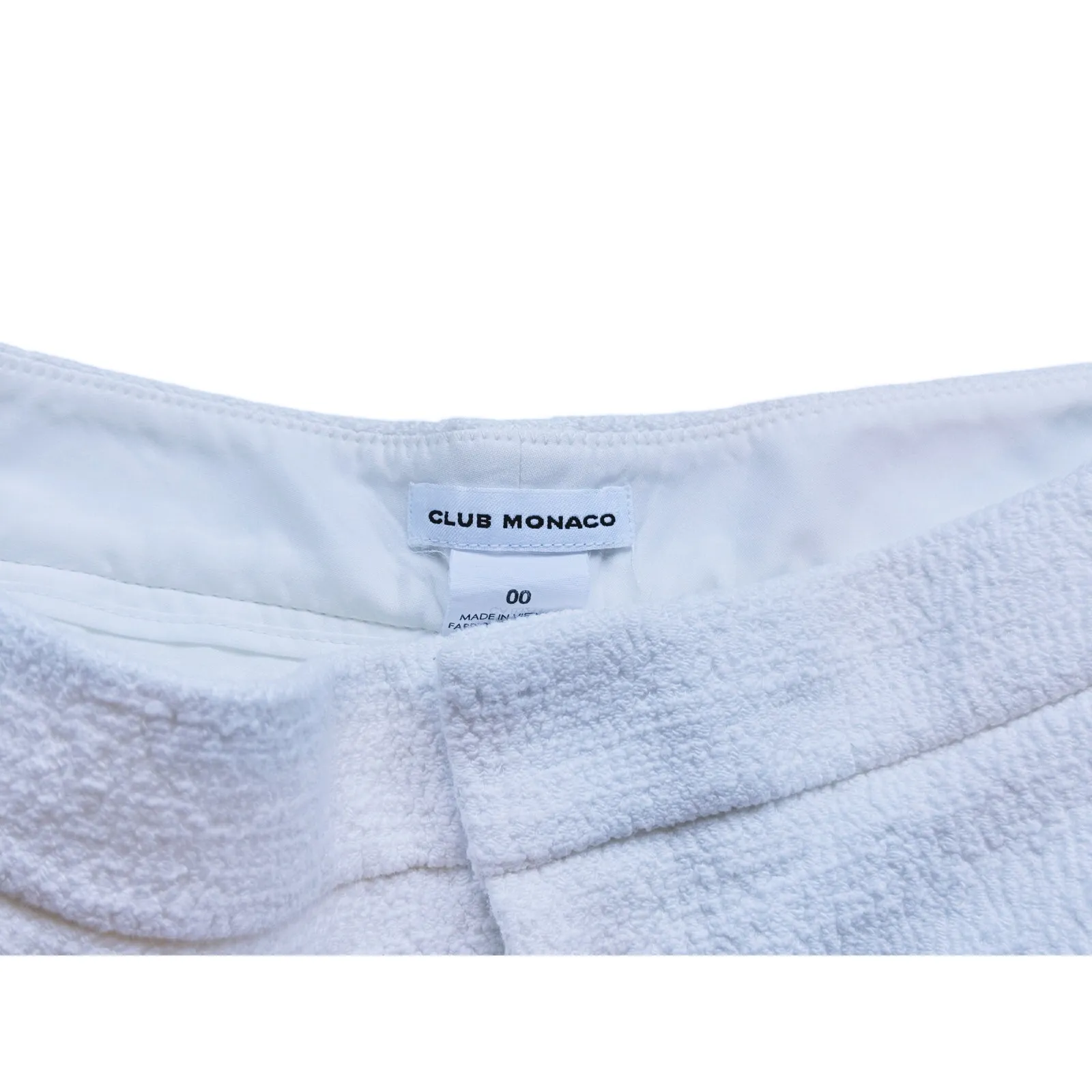 Club Monaco Romantic Parisian HighRise Fringe Short 00 White Textured Clean Girl - Image 4