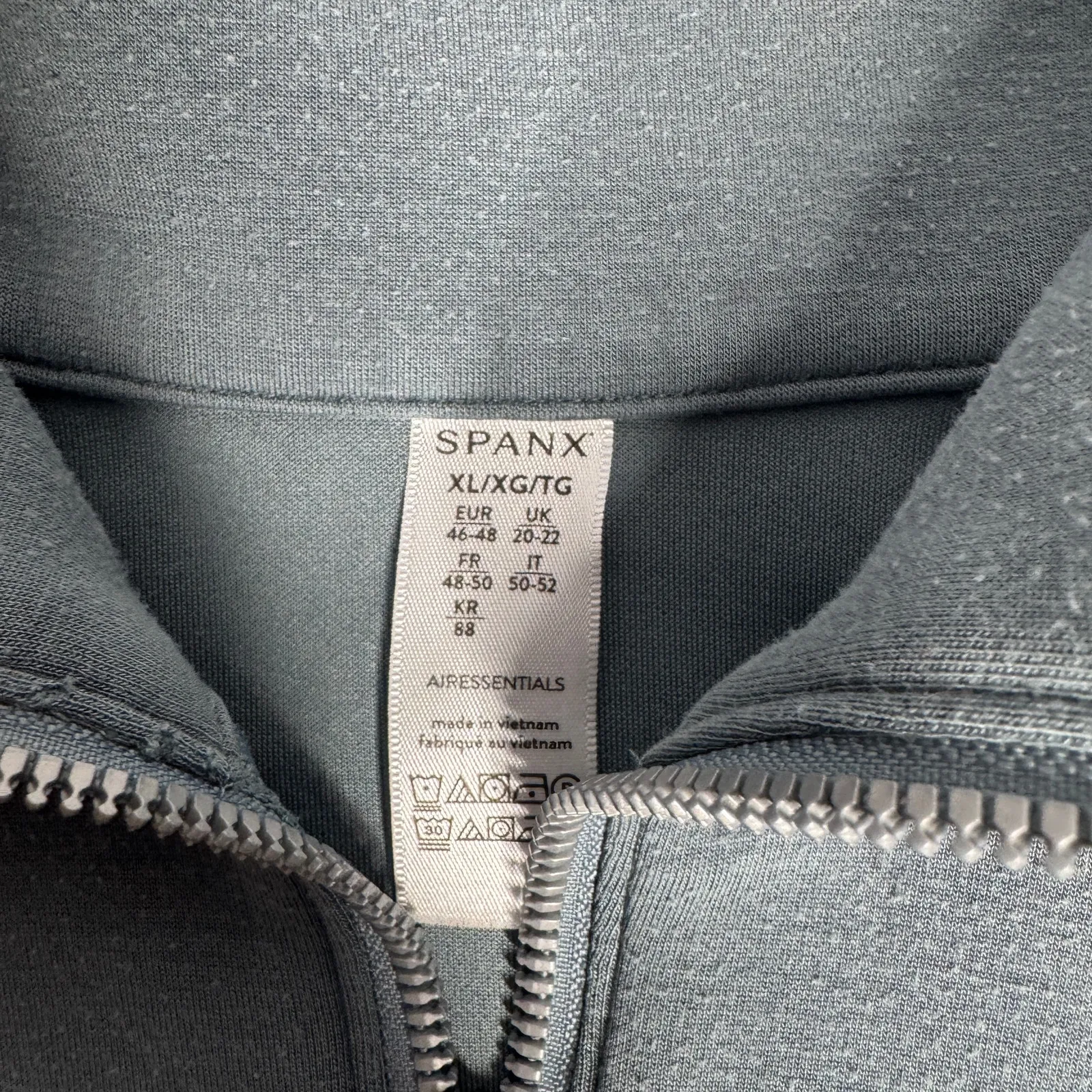 Spanx AirEssentials Half Zip Pullover XL Gray Blue Soft Lightweight Lounge Top - Image 3