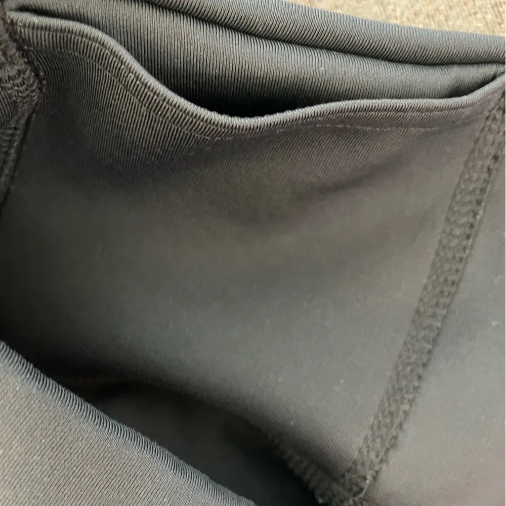 Adidas Women's Grey Fast Long Running Tights size Medium - Image 9