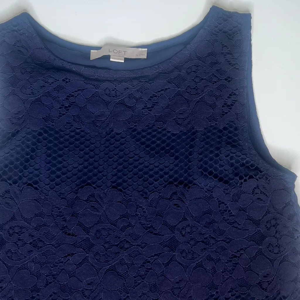 LOFT Lace Overlay‎ Scalloped Hem Sleeveless Lined Navy Blue Top Blouse Size XXSP - Image 5