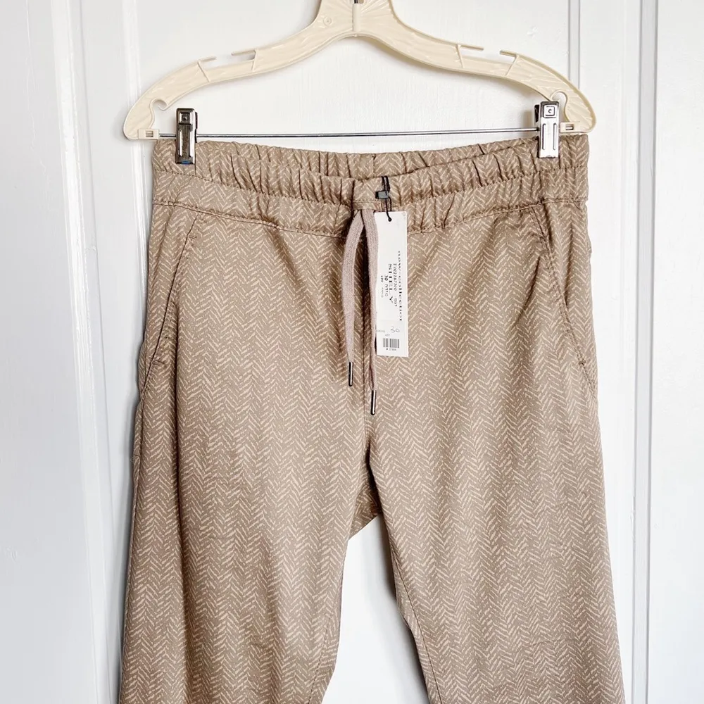 Bevy Flog • Shely Pant pull - Image 3