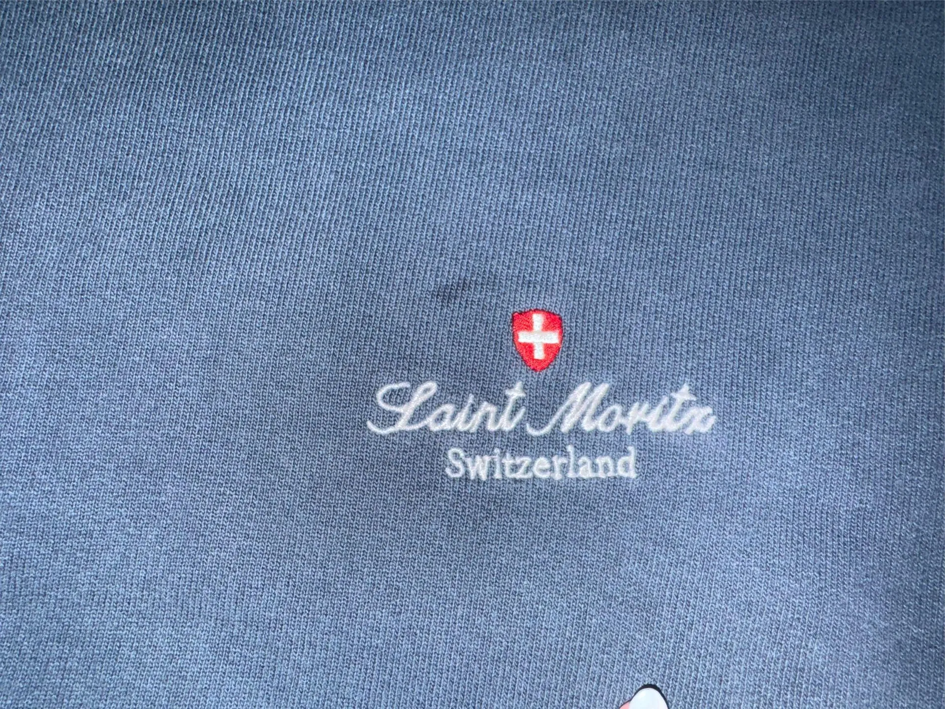 Brandy Melville Navy Sweatshirt - Image 4