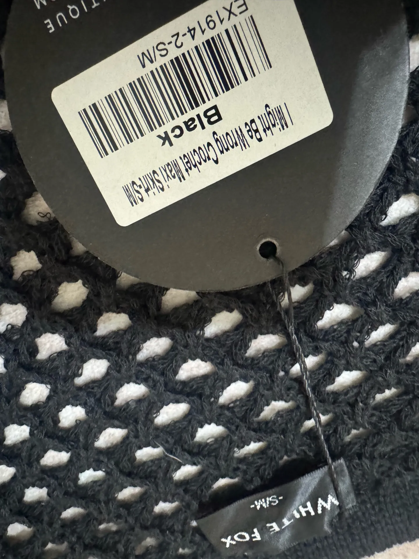 White fox boutique I might be wrong crochet maxi shirt size small/medium - Image 4