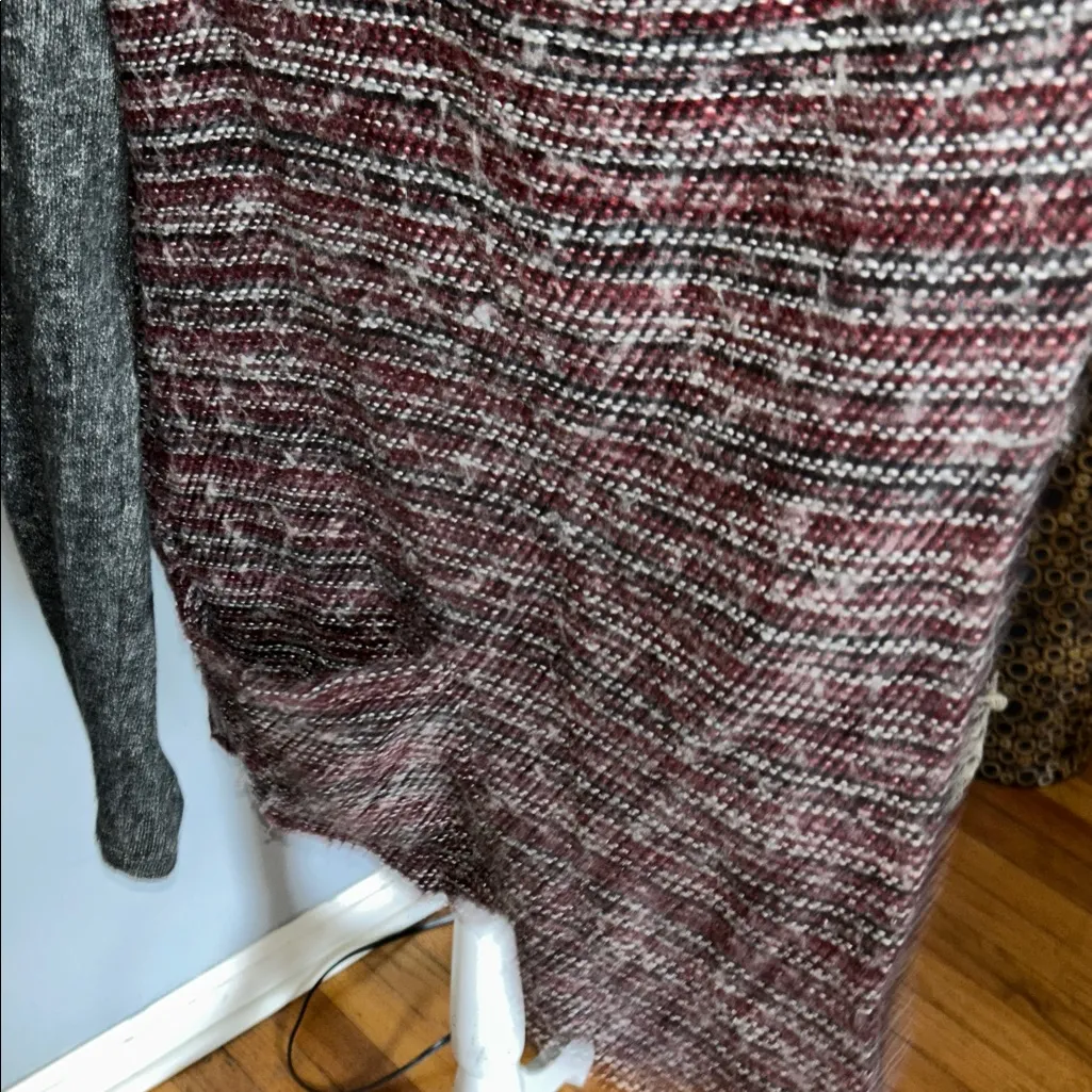 Lucky Brand Red and Gray Striped Cardigan - Image 6