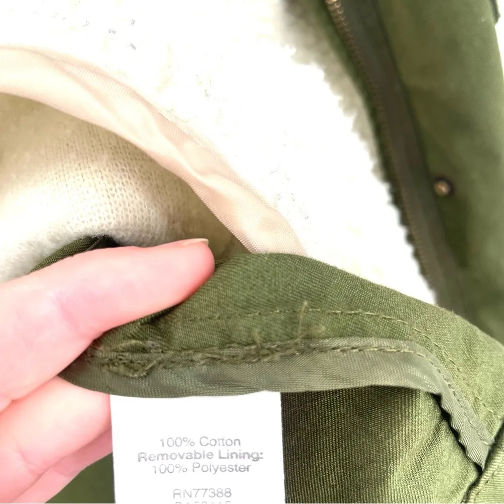 J. CREW Olive Green Sherpa Lined Utility Zip & Button Snap Vest - Image 7