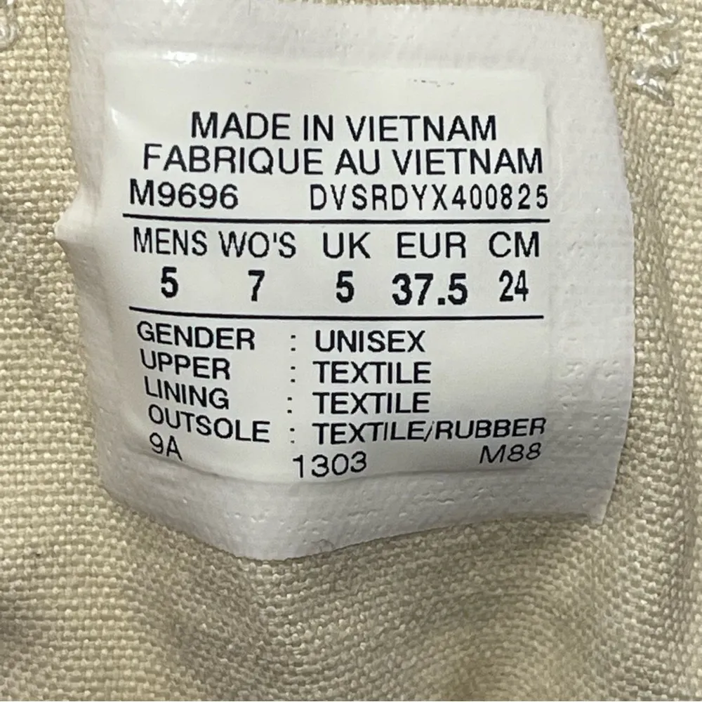 Converse All Star Red Low Cut Women's Sneakers Size 7M - Image 5