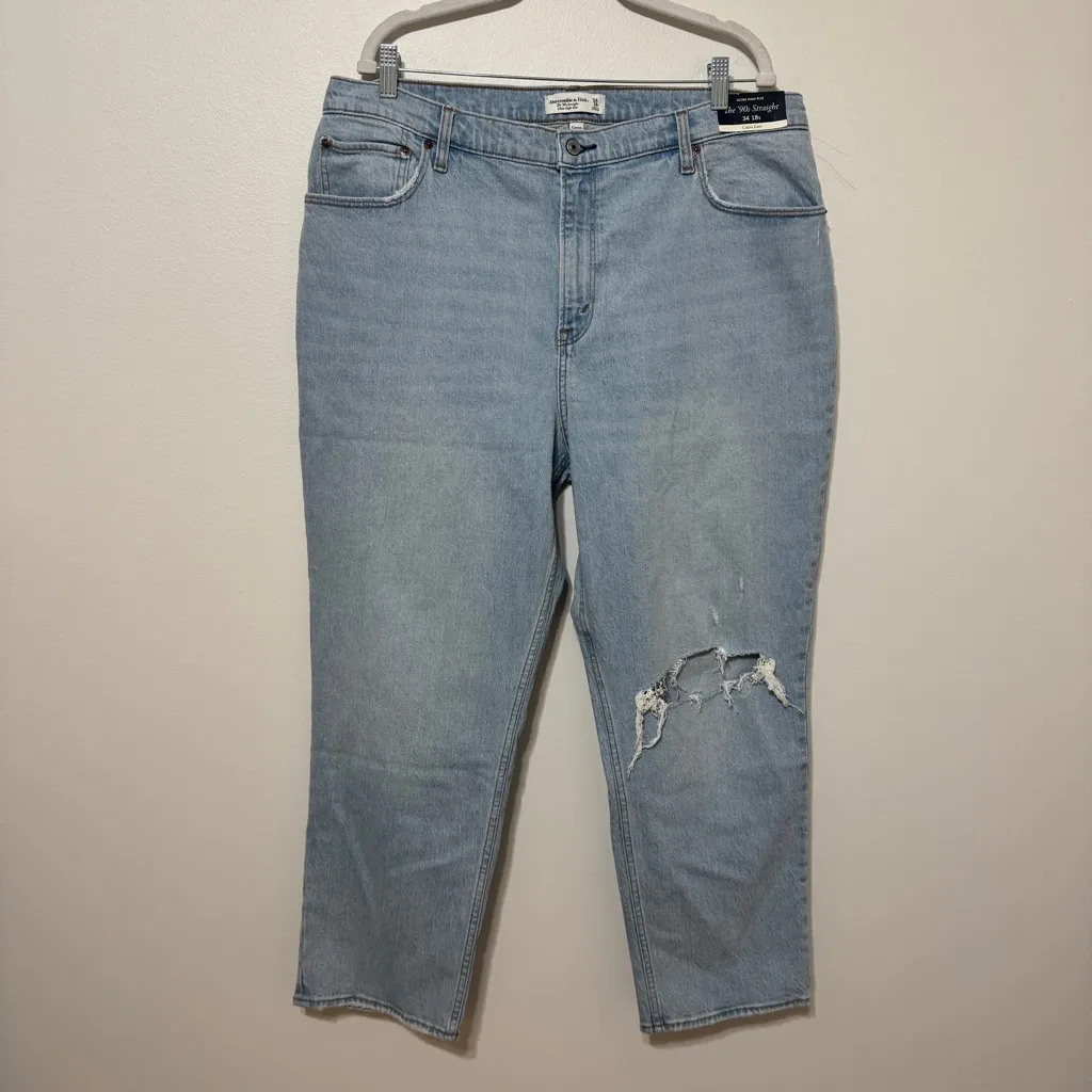 NEW Abercrombie & Fitch Ultra High Rise Jeans Size 18 Short NWT Light Blue - Image 2