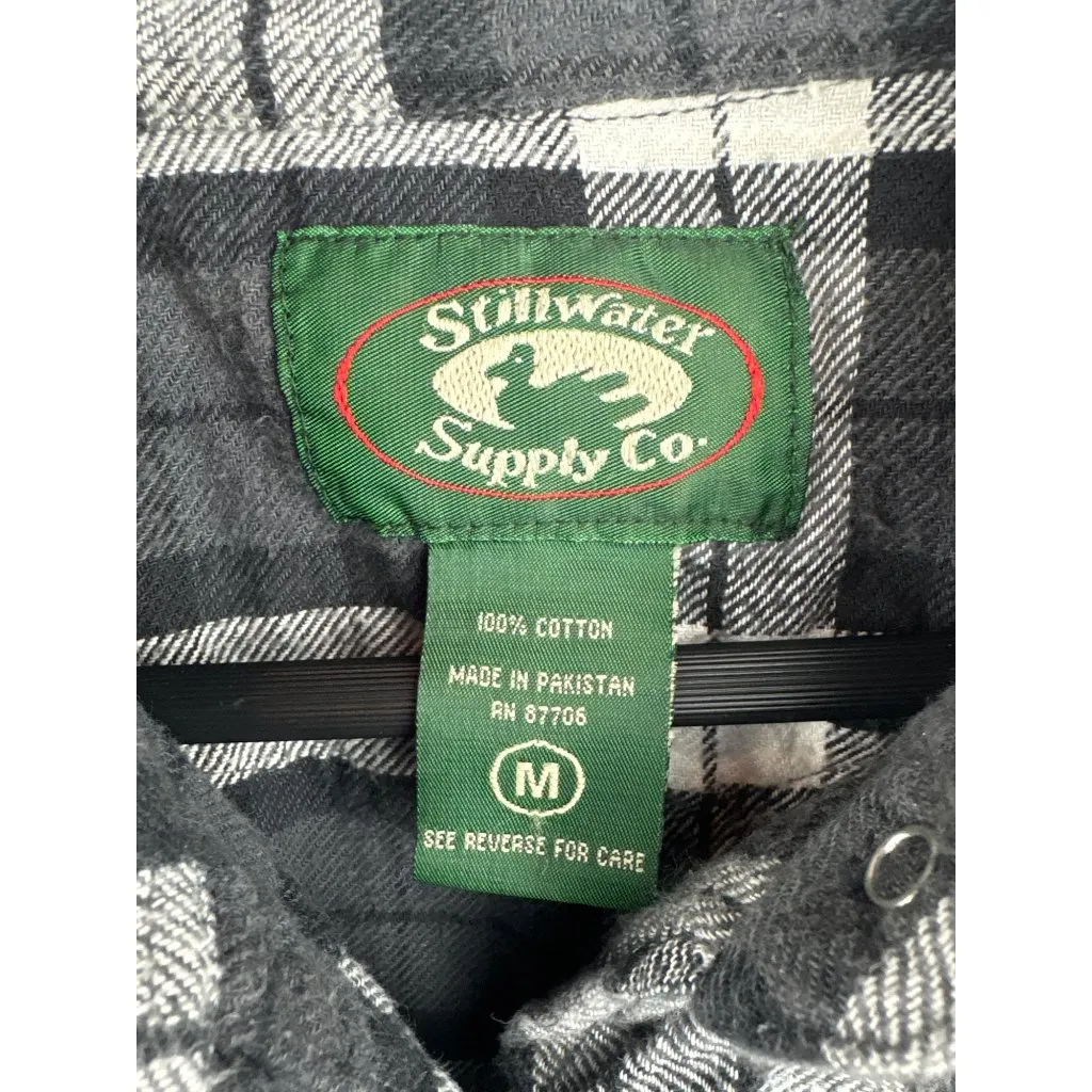 Women’s Stillwater Supply Co. Medium White, Black & Gray Ombré Snap Button Up - Image 5