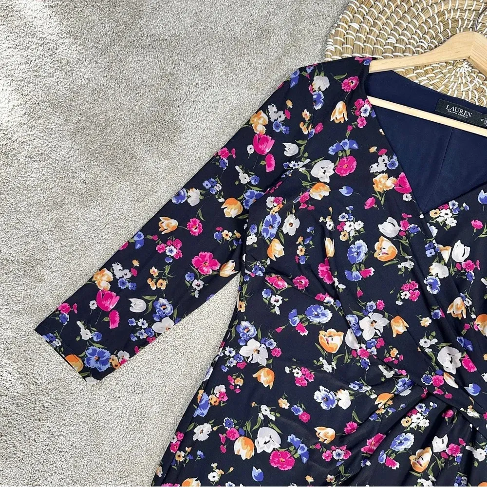 Lauren Ralph Lauren Cleora Front Twisted Floral Jersey Surplice Dress Navy 12 - Image 6