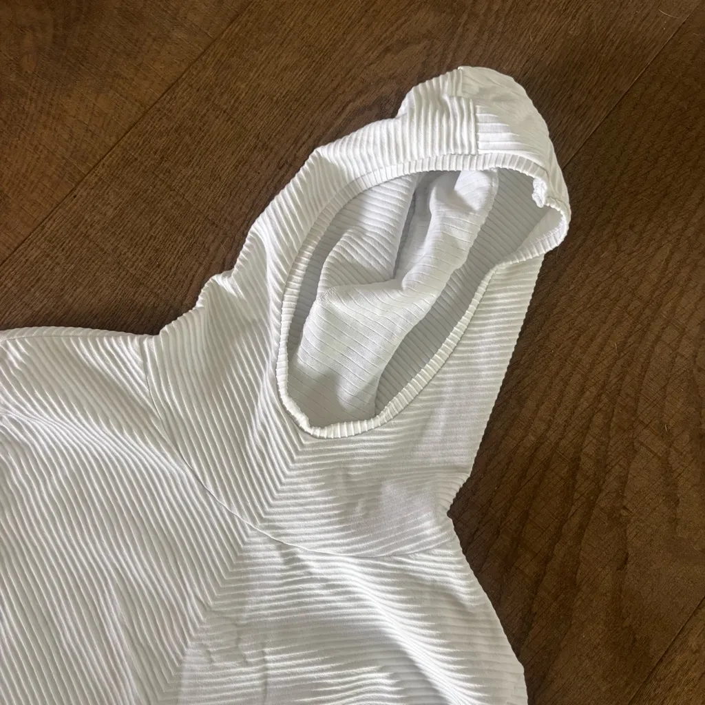 athleta textured pullover hooded long sleeve shirt - Image 3