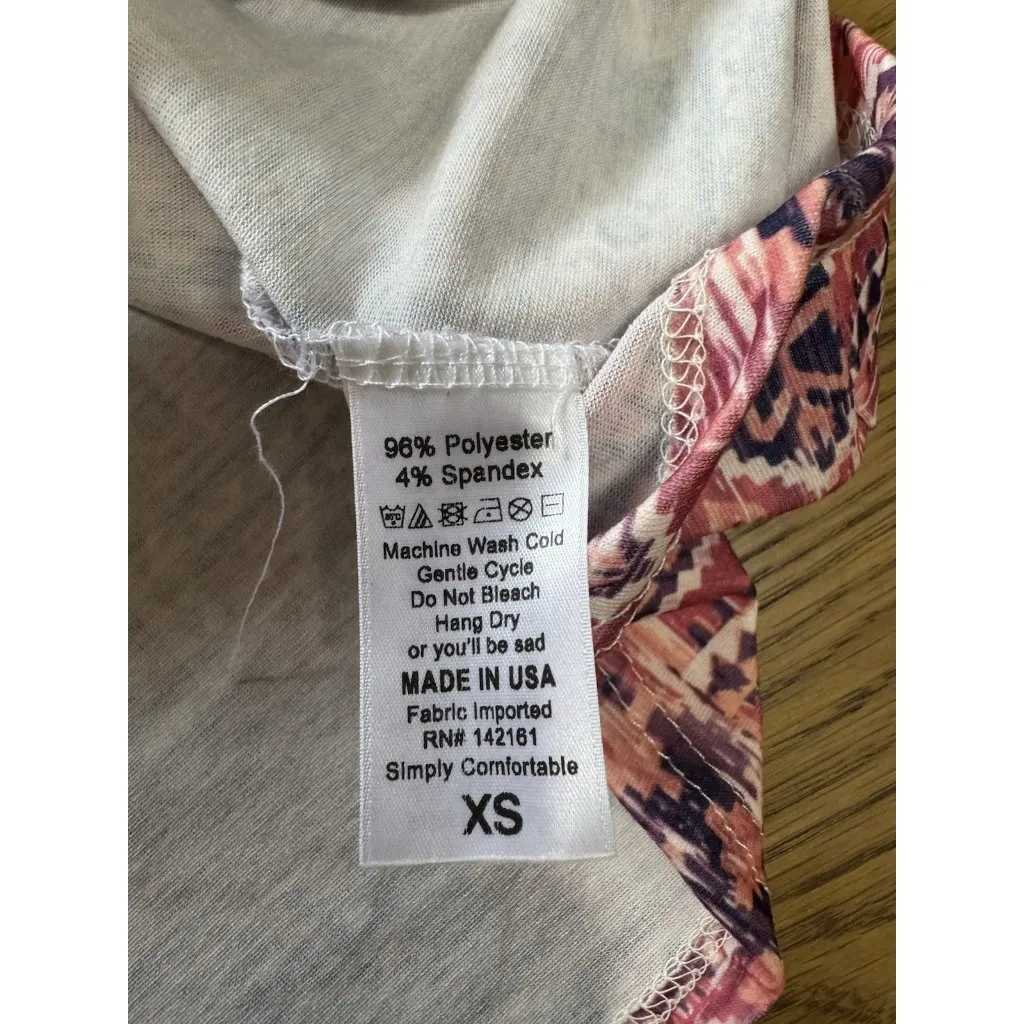 LuLaRoe Irma Top Aztec Size XS Hi Low Teacher Travel Loungewear NWT‎ - Image 9