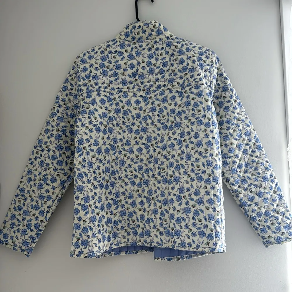 Like new lightweight spring jacket - Image 8
