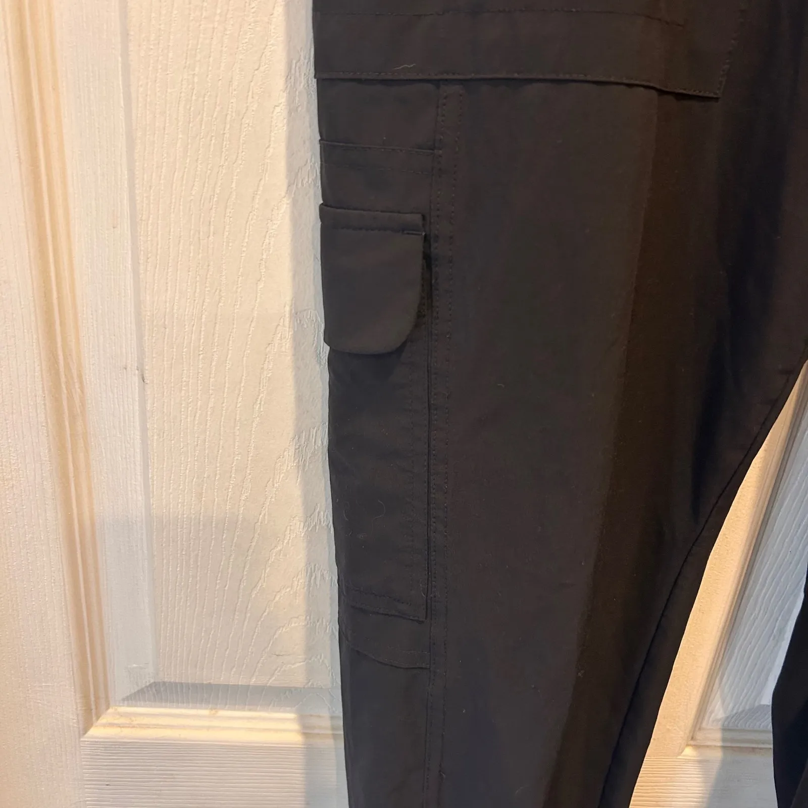 Athleta Black Chelsea Cargo Pants Sz 14 Jogger Athleisure Outdoor Casual Womens‎ - Image 3