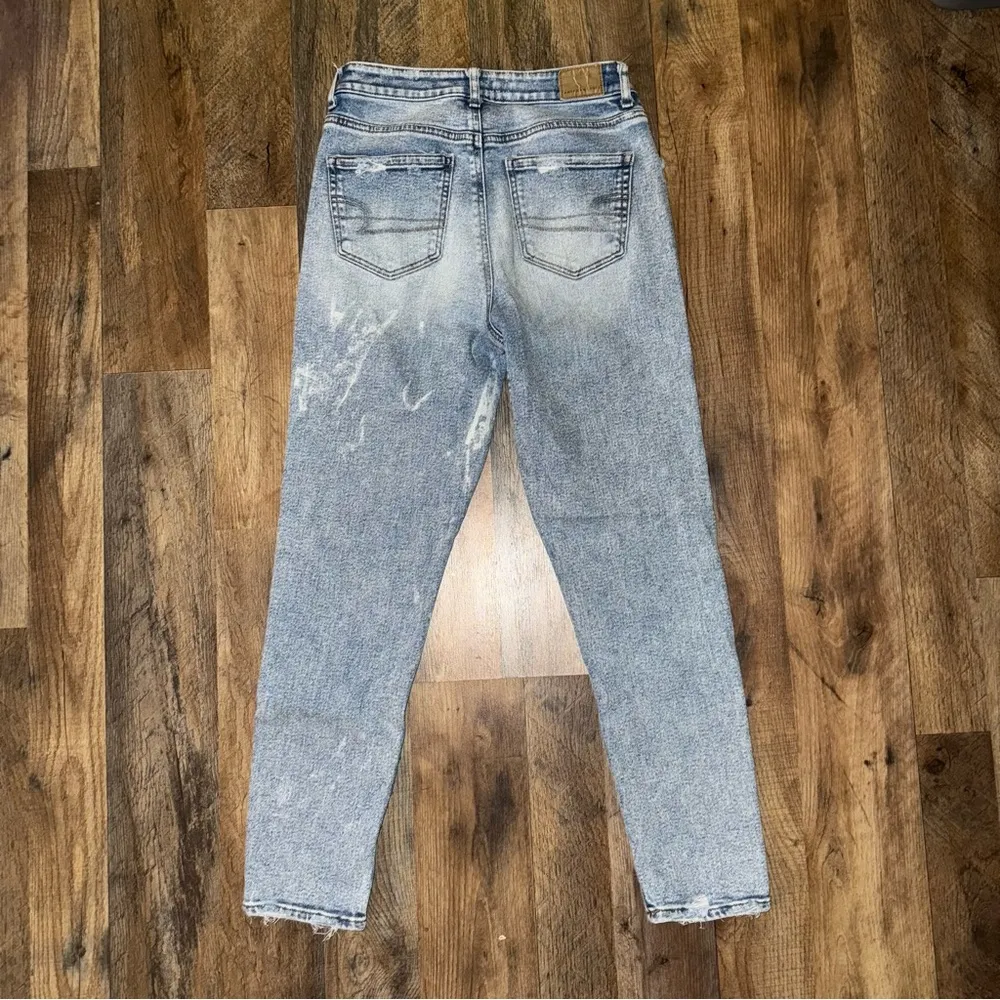 American Eagle  Mom Jeans 2 - Image 4