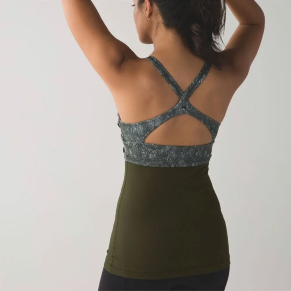 Lululemon Wrap It Up Tank Jazzy
White Gator Green - Image 2