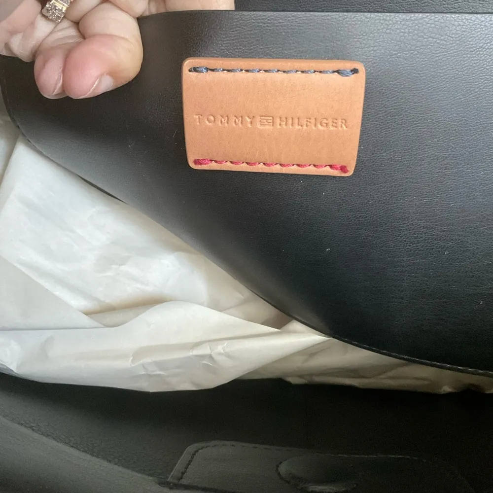 Tommy Hilfiger Black Tote Bag Marleigh Double Face Tote Design 15.5” X 12” - Image 4