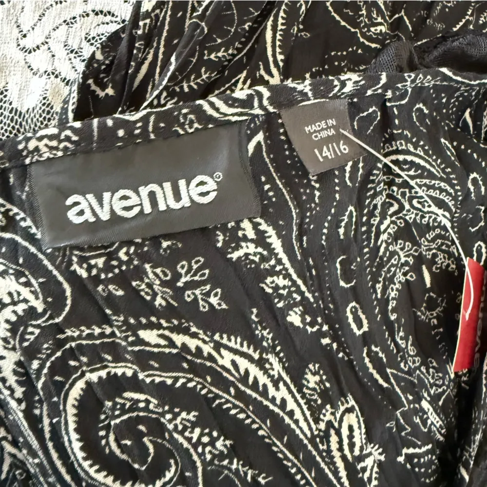 Y2K Sheer Lace Plus Size Black Tunic Top 1X Boho Feminine Floral Festival New - Image 6