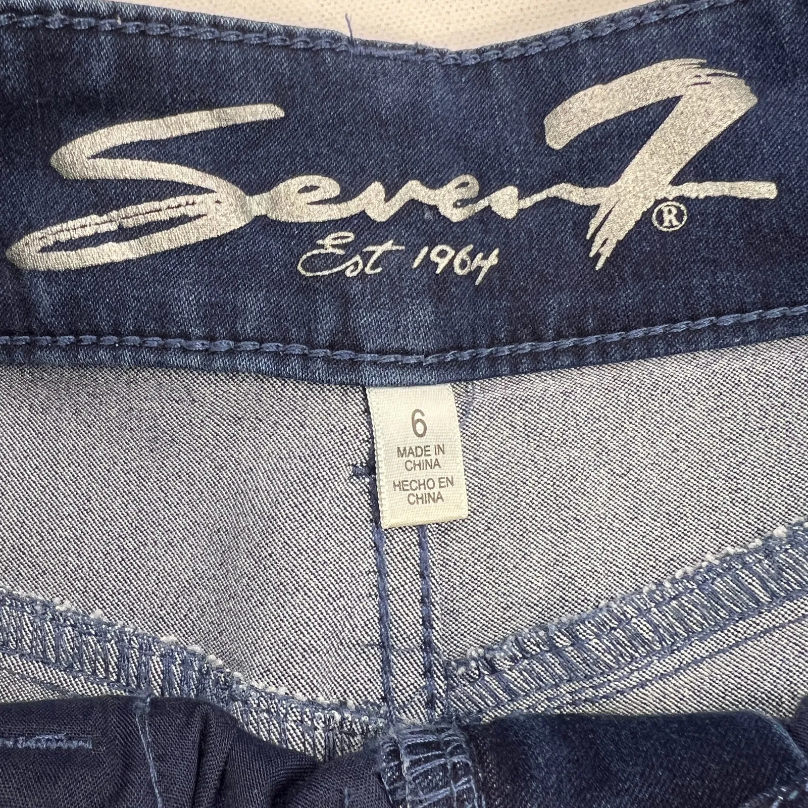 Seven7 High Rise Skinny Booty Shaper Dark Wash Jeans Mid Rise Stretch Size 6 - Image 11