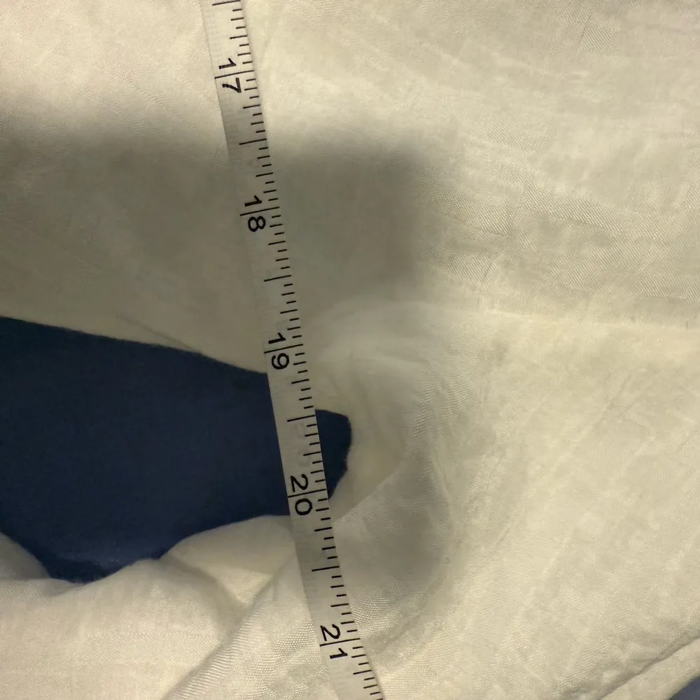 Lumiere White Long Sleeve Tie - Image 5