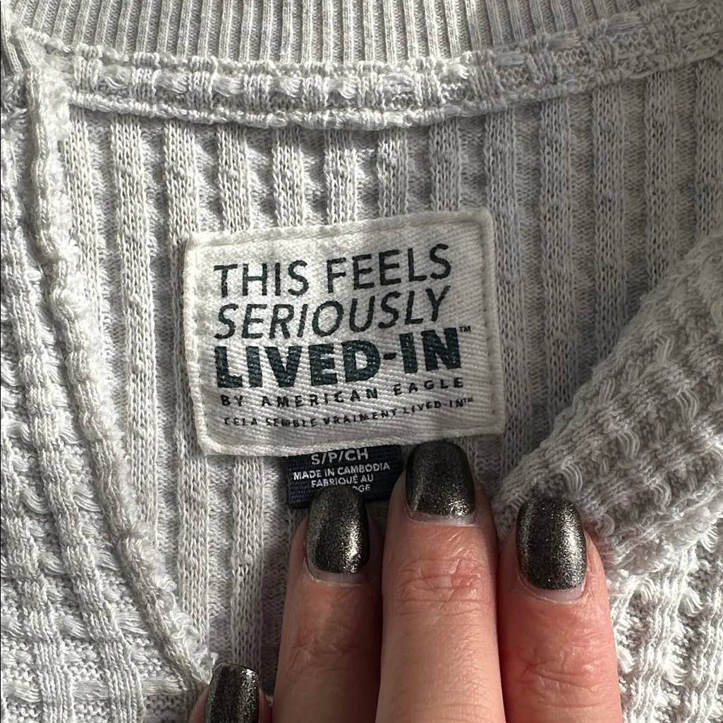 American Eagle over sized long sleeve shirt size s Light Grey - Image 2