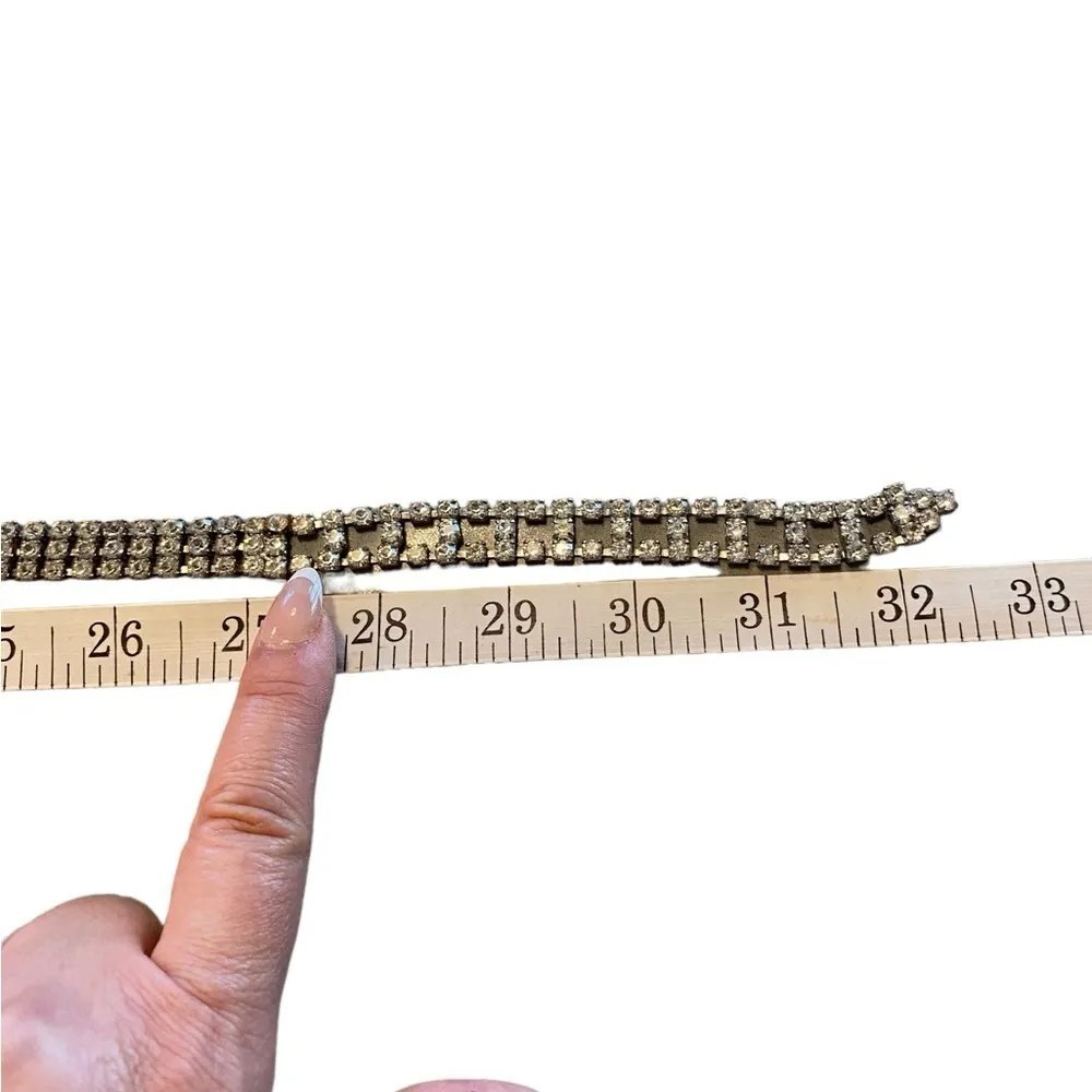 VINTAGE SILVER TONE SPARKLING PRONG SET RHINESTONE BLING BELT 32" x 1/2" - Image 4