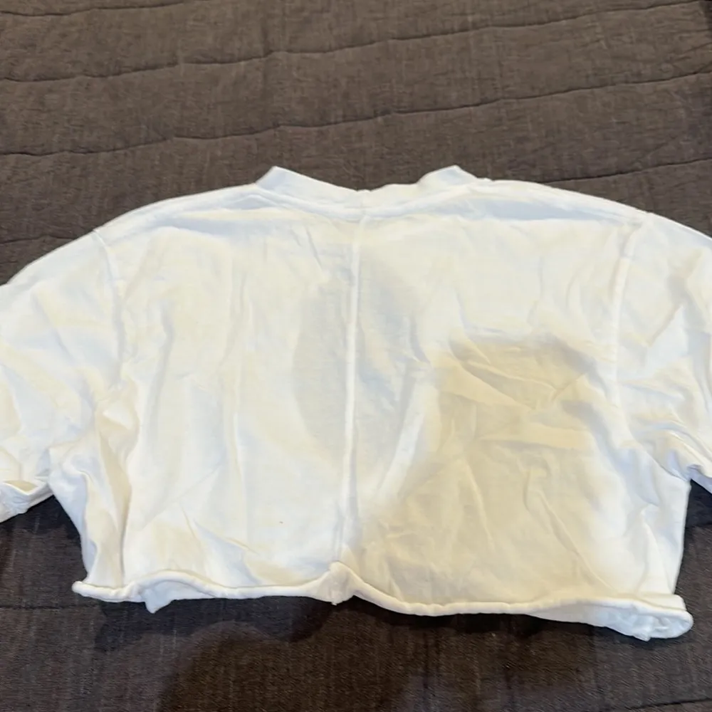 LF Stores Keyhole Cut Tee - Image 5