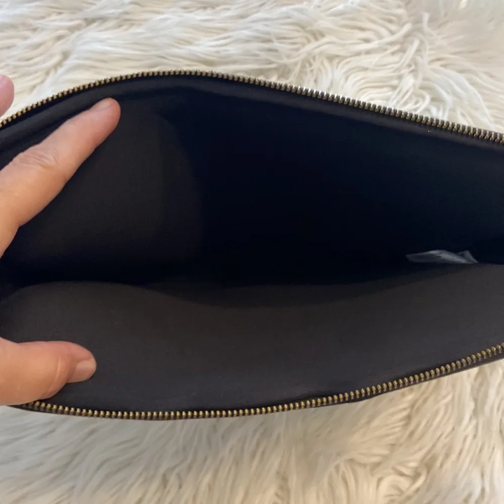 KATE SPADE Laptop case see all photos for design and measurements - Image 6