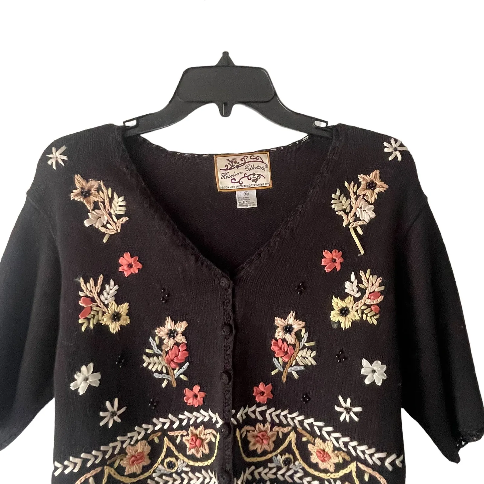 Heirloom‎ Collectibles Vintage 90s Size Medium Black Embroidered Floral Top - Image 2