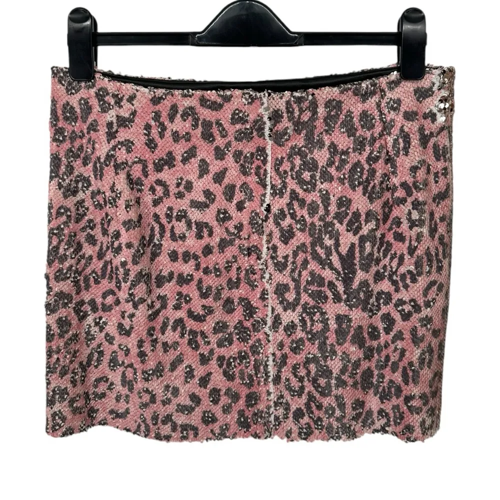 Free People Skinny Pink Cheetah Sequin Mini Skirt Size 8 NWT - Image 7
